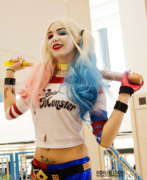 Another great Harley Quinn cosplay, by @haleysingscosplay